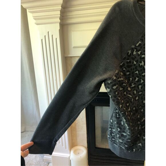 Just My Size Women’s Gray Leopard Print Design  Long Sleeve Crew Neck - Picture 3 of 4